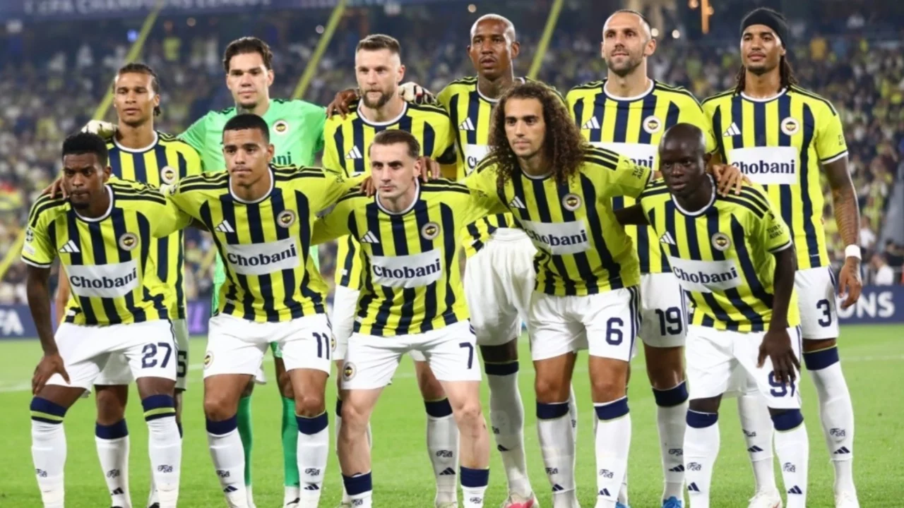 Fenerbahçe 18 yıl sonra Şampiyonlar Ligi'nde sahnede