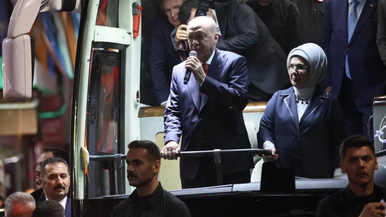 Erdoğan: Seçimleri başarıyla atlatacağımıza inanıyorum