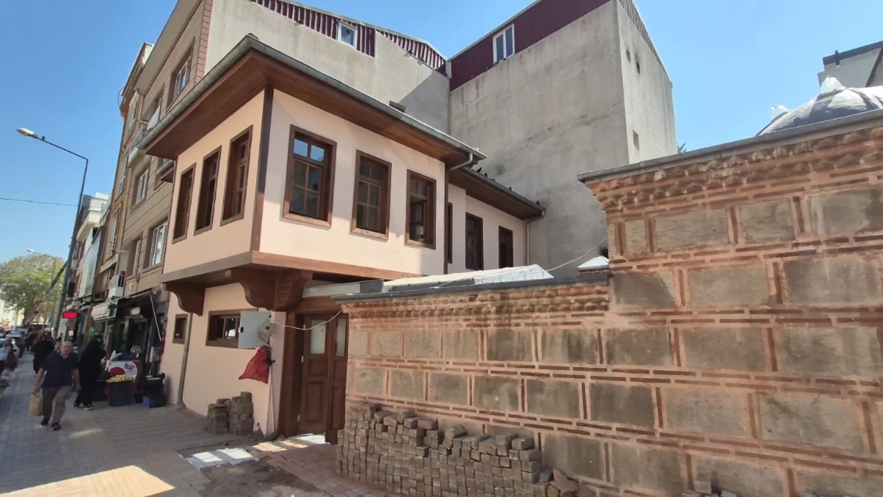 Kestel Belediyesi'nden Asırlık Mirasa "şifa": Vani Mehmet Efendi Şifa Hamamı'nda Sona Doğru