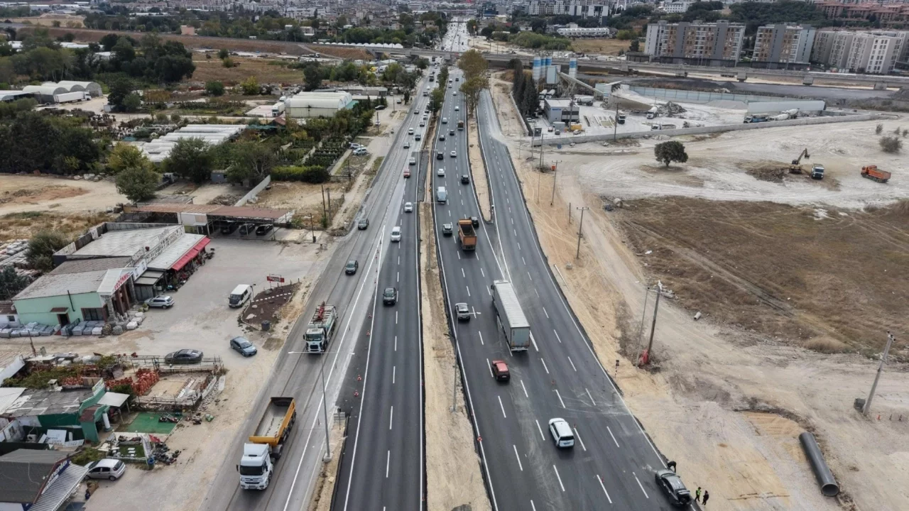 Geçit Köprüsü söz verilen tarihte trafiğe açıldı