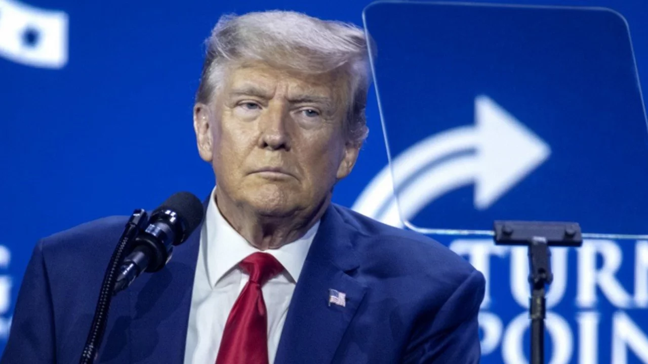 Trump'tan Fed'e tepki: "Faizleri hızlıca düşürün"