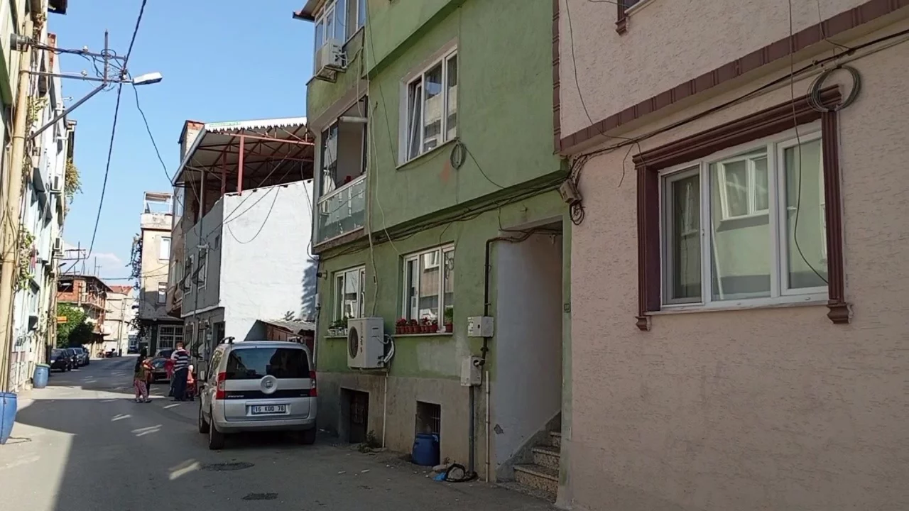 Yakınları haber alamadı: Bursa'da yaşlı çift evde ölü bulundu
