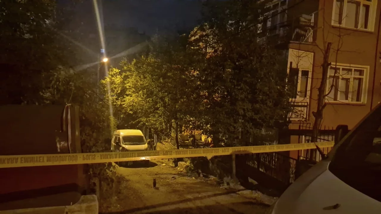 Bir dairede 3 kişi ölü bulundu: Polis soruşturma başlattı