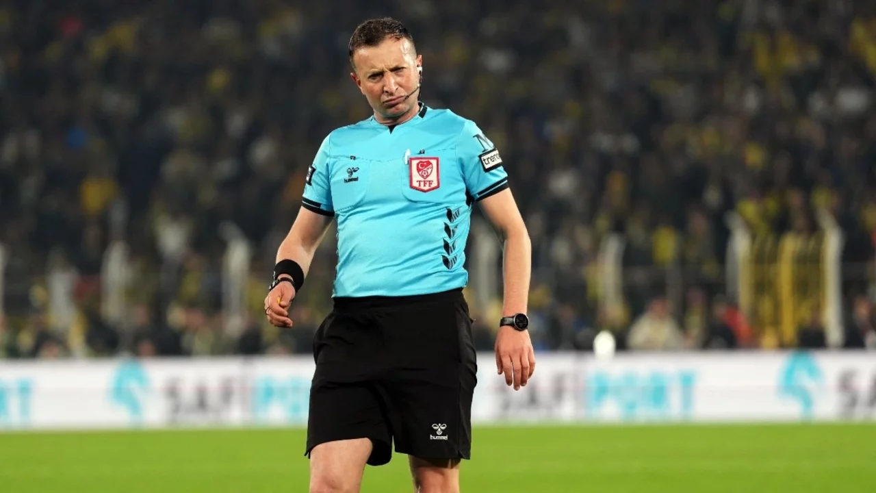 Süper Lig'de hakem raporu: 4 isim zirveyi paylaştı