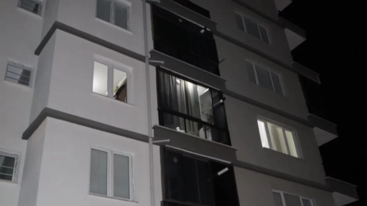 Karı koca evde ölü bulundu: Cinayet ve intihar ihtimali araştırılıyor