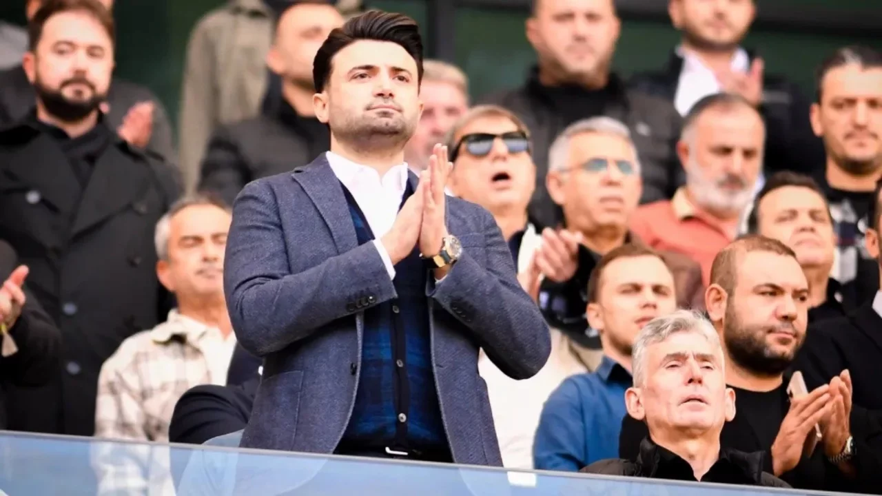 Bursa'da Enes Çelik'ten net mesaj: "Kişileri Bursaspor'un üstüne koymayalım"