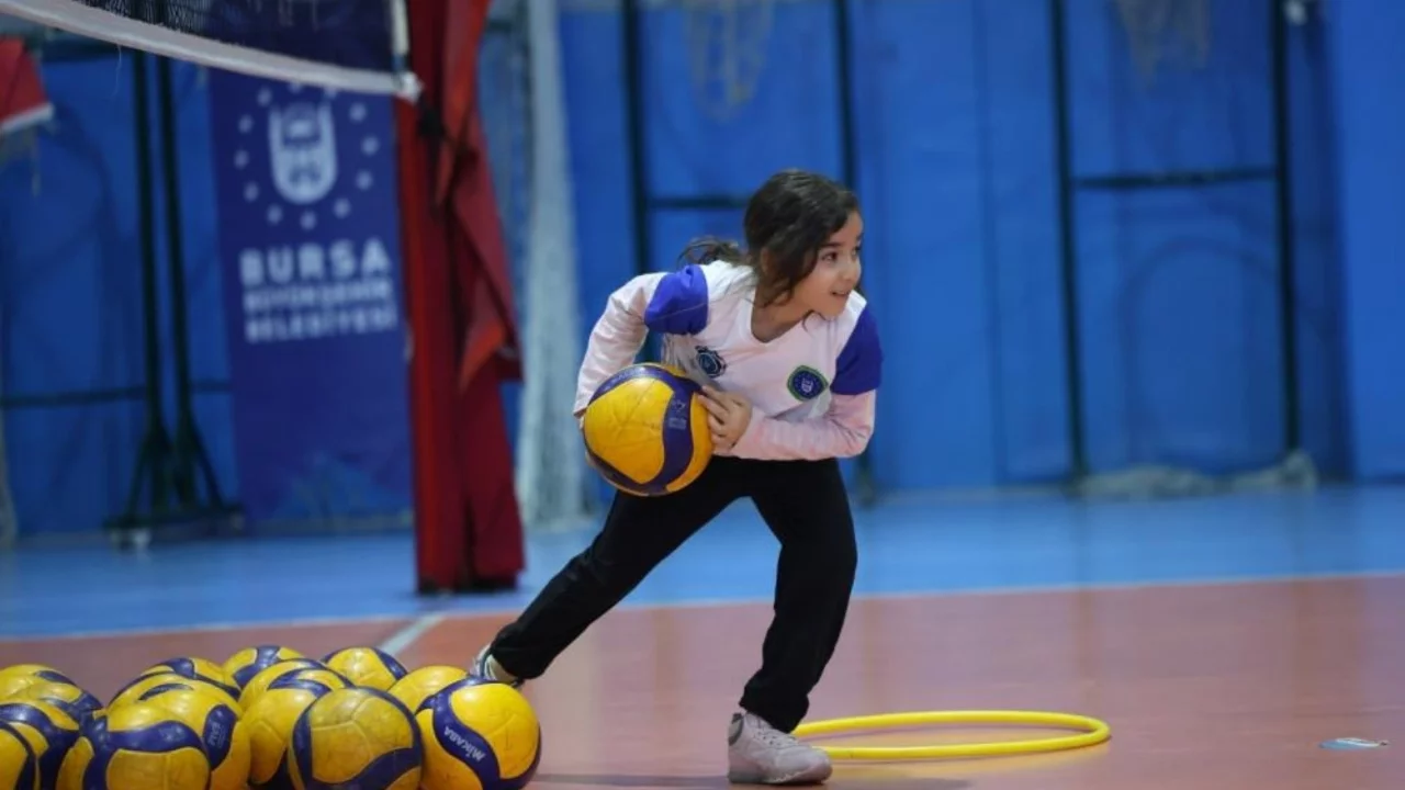 Kış spor okulları 3 Ekim'de başlıyor