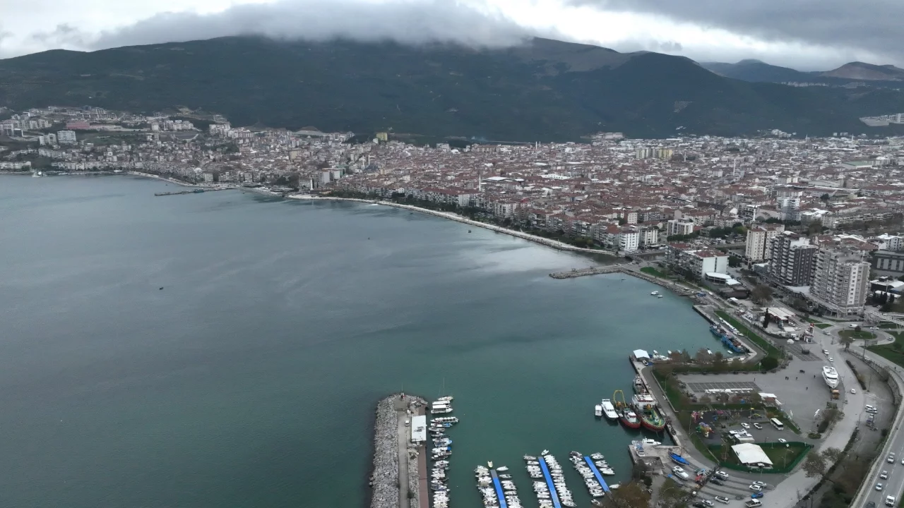Gemlik'te 2,8 büyüklüğünde deprem: Uzmandan dikkat çeken açıklama