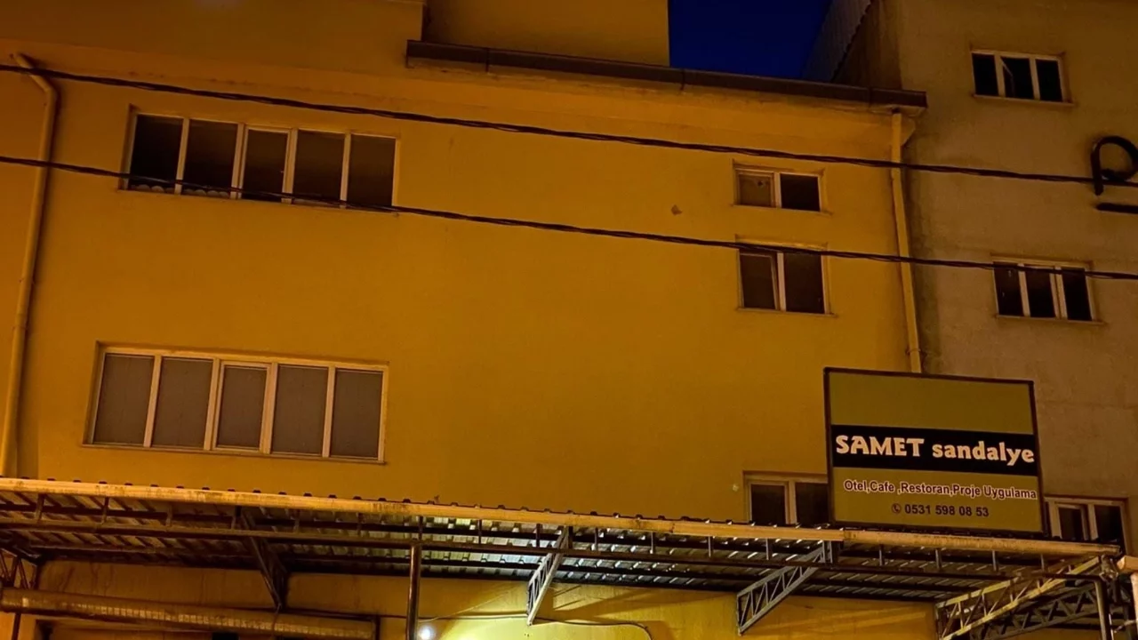 Bursa'da feci iş kazası: İşçi asansör boşluğuna düştü, ağır yaralandı