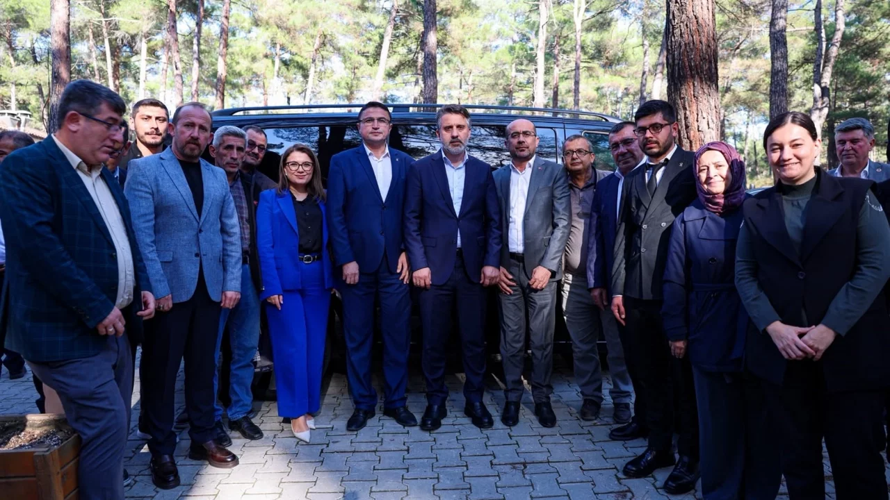 Başkan Vekili Biba, Orhaneli muhtarlarıyla istişare etti