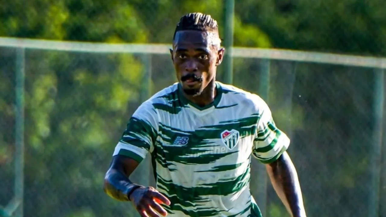 Bursaspor'da Lincoln Henrique şoku: 10 gün sahalardan uzak kalabilir
