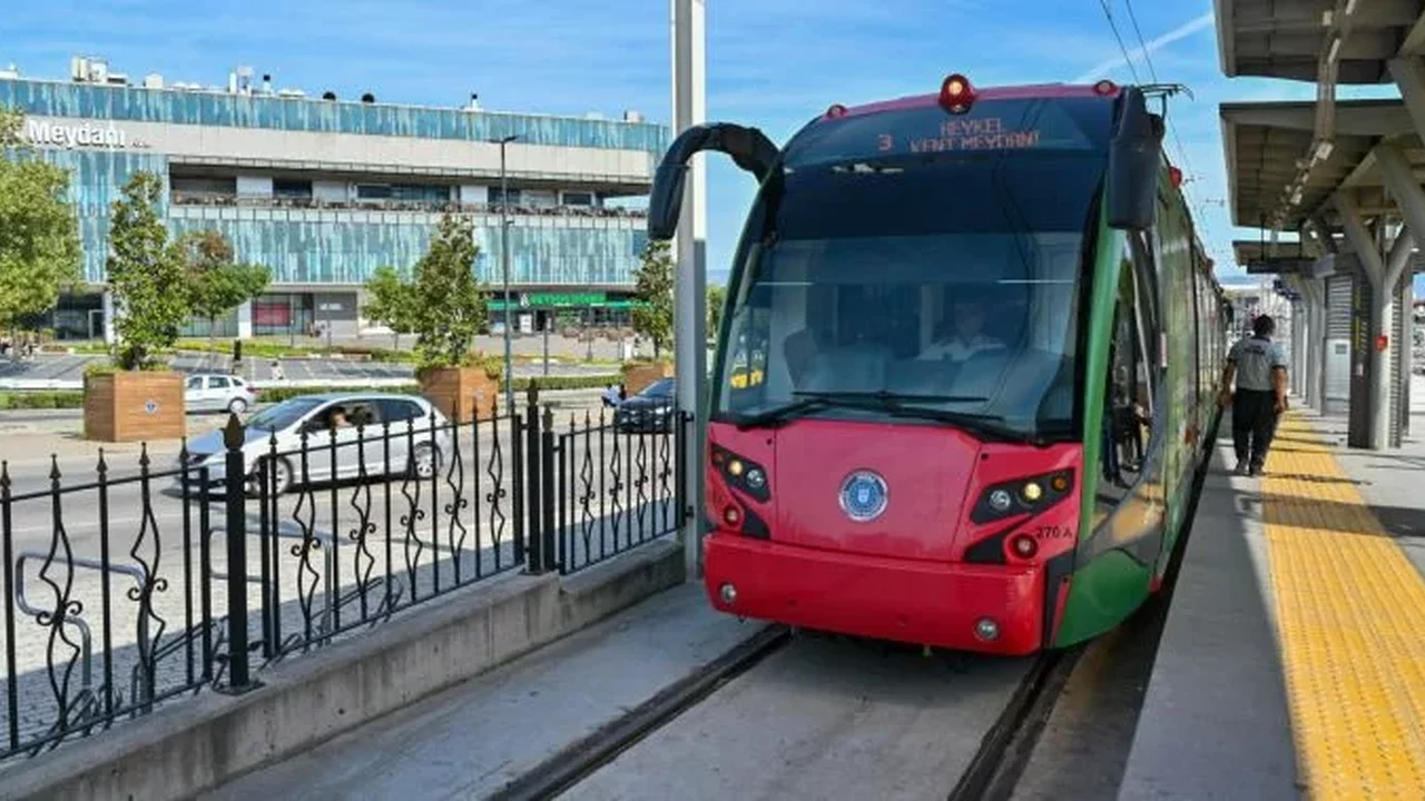 Bursa'da BURULAŞ eylülde 23 milyon 933 bin yolcu taşıdı