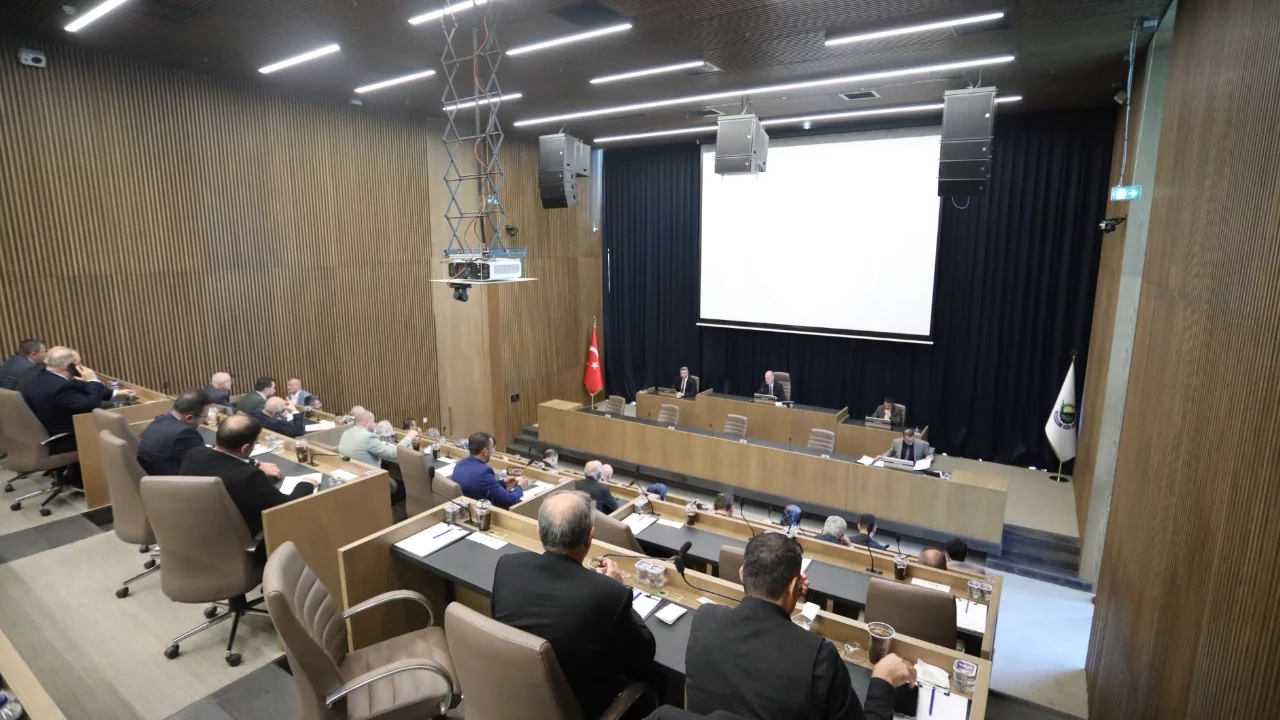 İnegöl Belediyesi'nin başarısı bakanlığın denetim raporuna da yansıdı