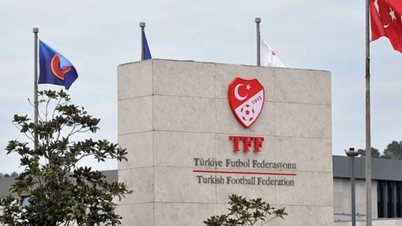 TFF'de kritik zirve: Olağanüstü seçimli genel kurul masada