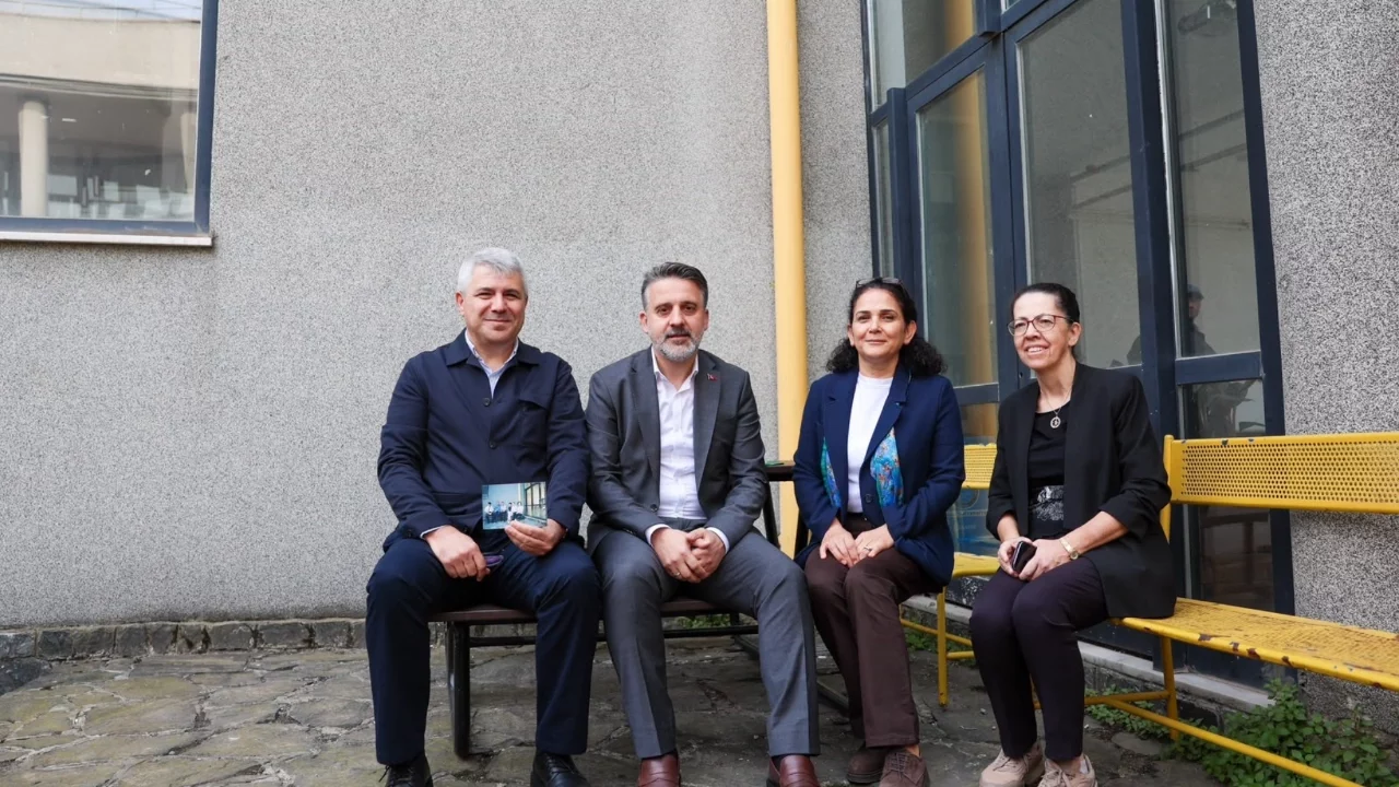 Başkan Vekili Biba'dan gençlere: "Önünüz aydınlık"