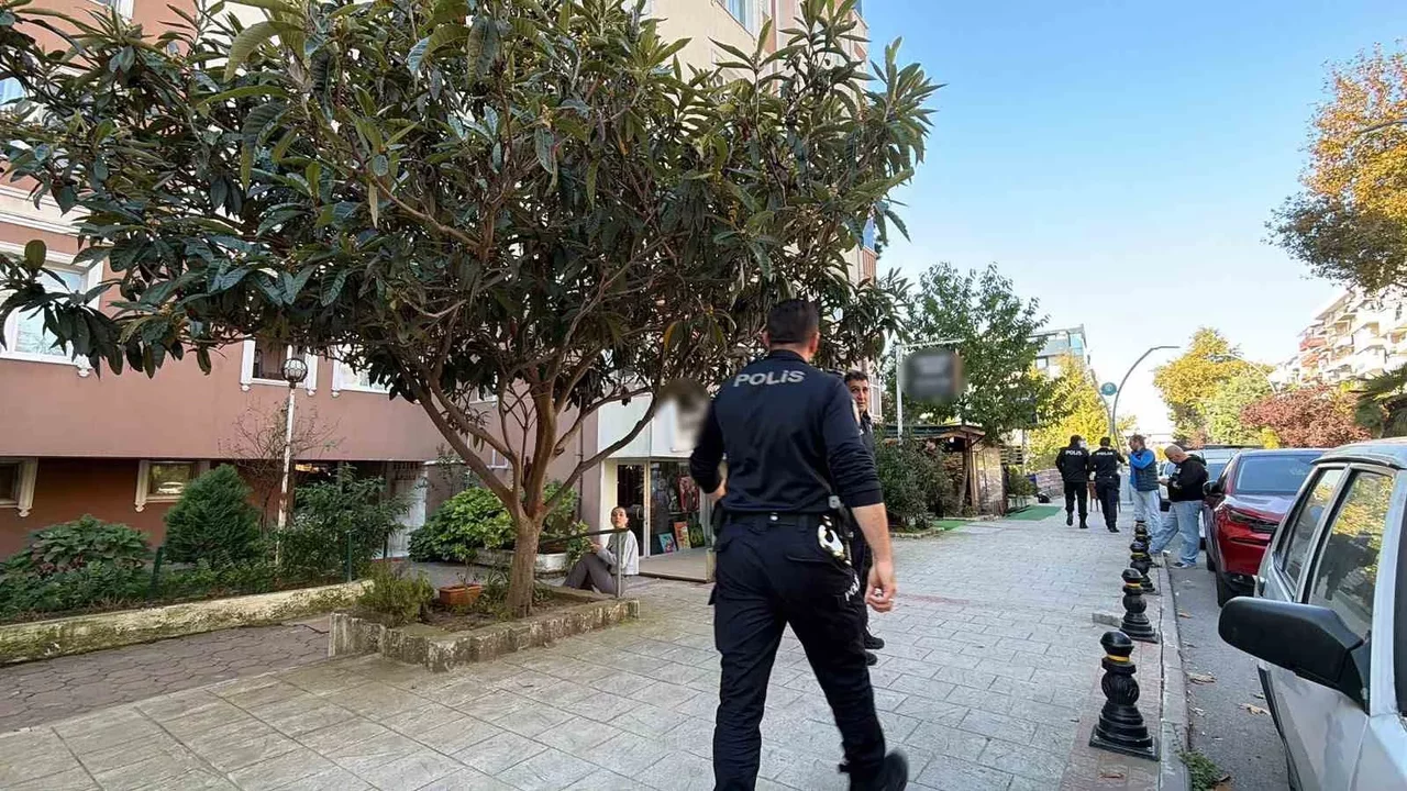 Kocaeli’de eski eşinin silahlı saldırısına uğrayan kadın öldü