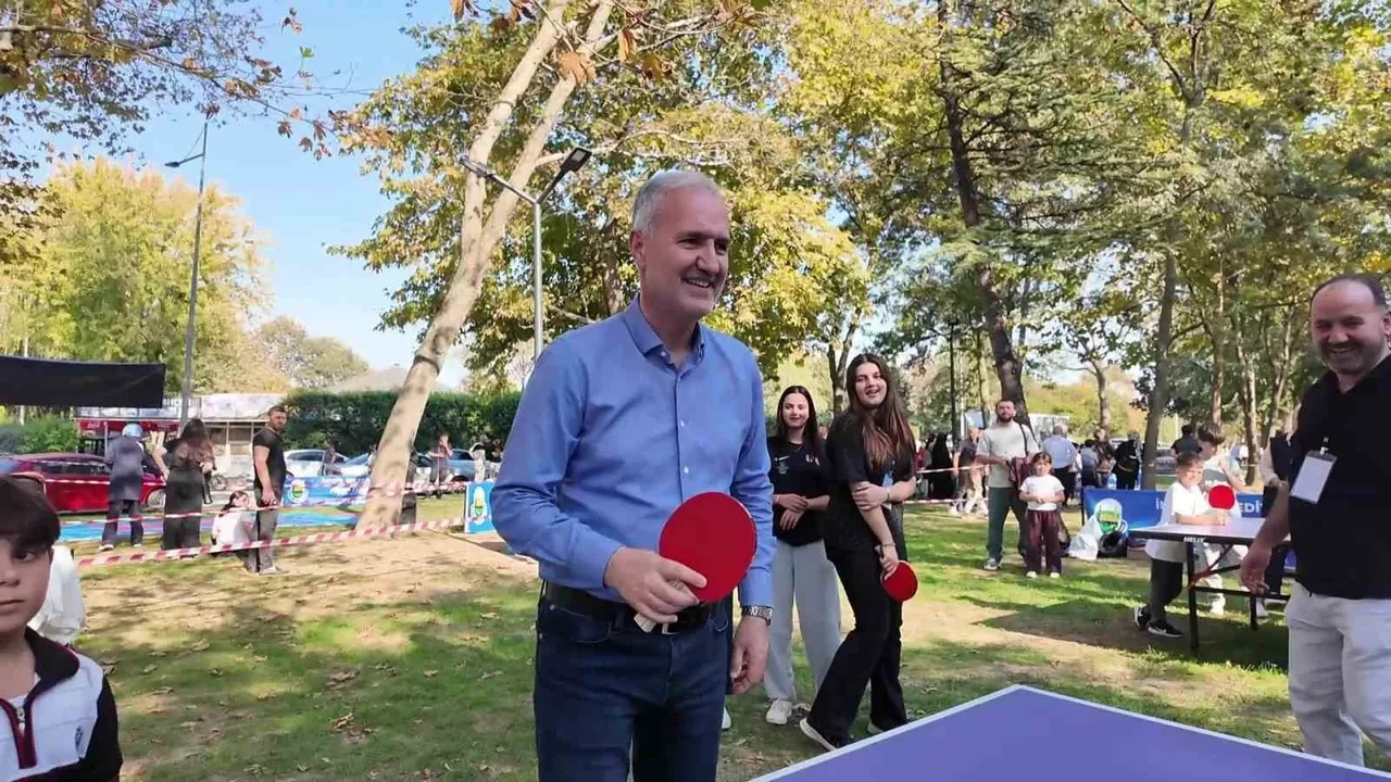 İnegöl'de 2. Spor Şenliği: Çocuklar 17 branşı deneyimledi