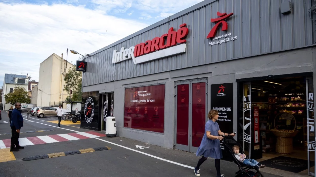 Fransa'da yüzlerce süpermarkete siber saldırı: Milyonlarca euroluk zarar!