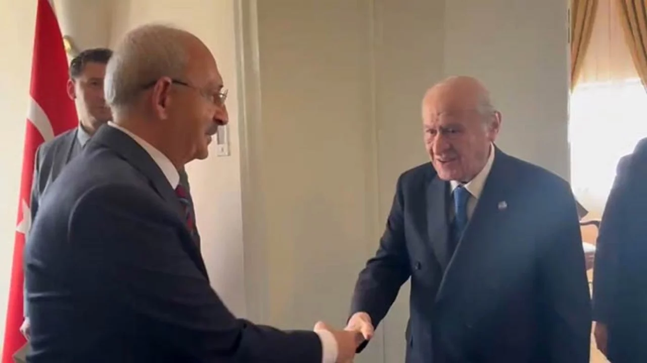 Meclis'te sürpriz görüşme! Kılıçdaroğlu ve Bahçeli baş başa görüştü