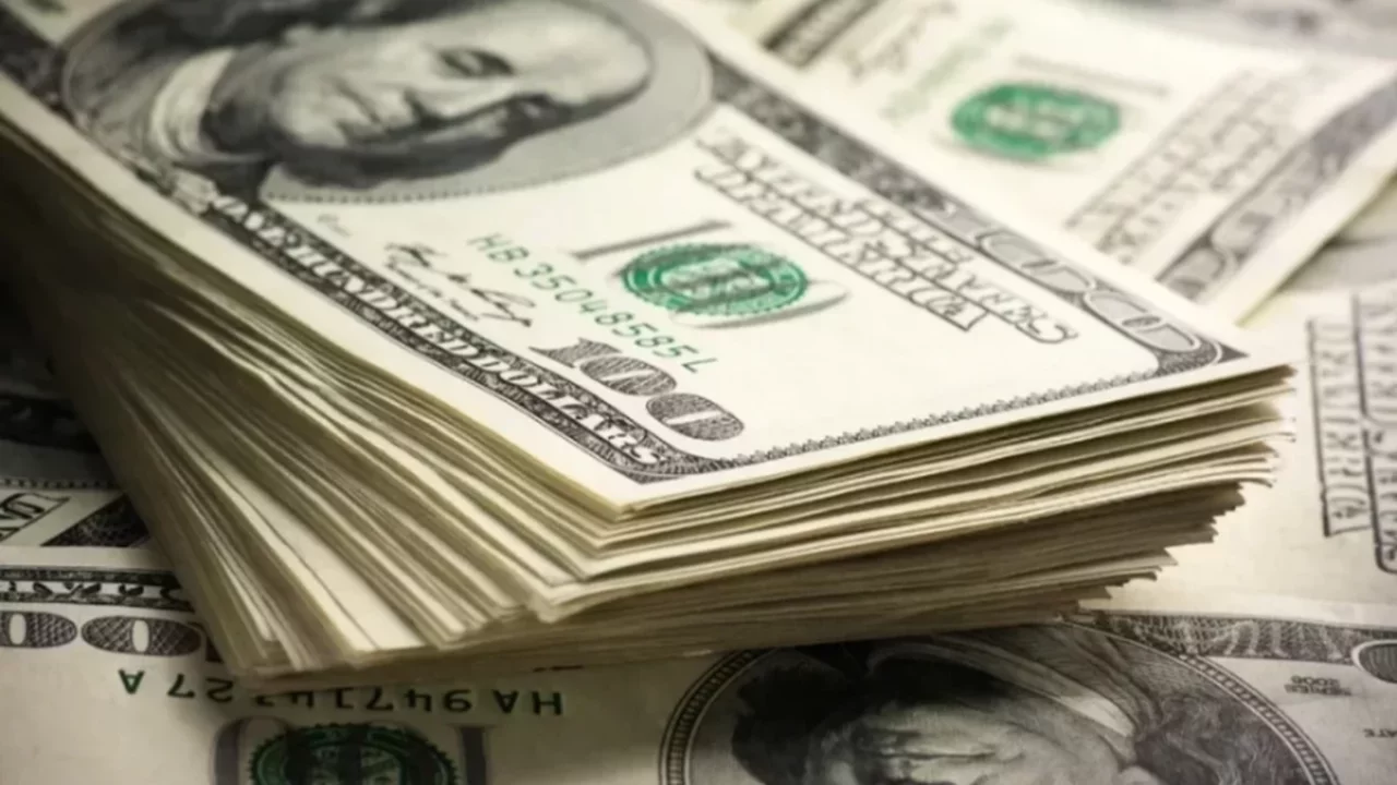 Döviz piyasasında yeni gün başladı: İşte sabahın ilk rakamları