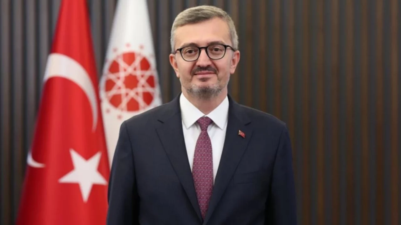 Dijital dünyaya ilişkin dikkat çeken sözler! Duran'dan teknoloji şirketlerine sert eleştiri