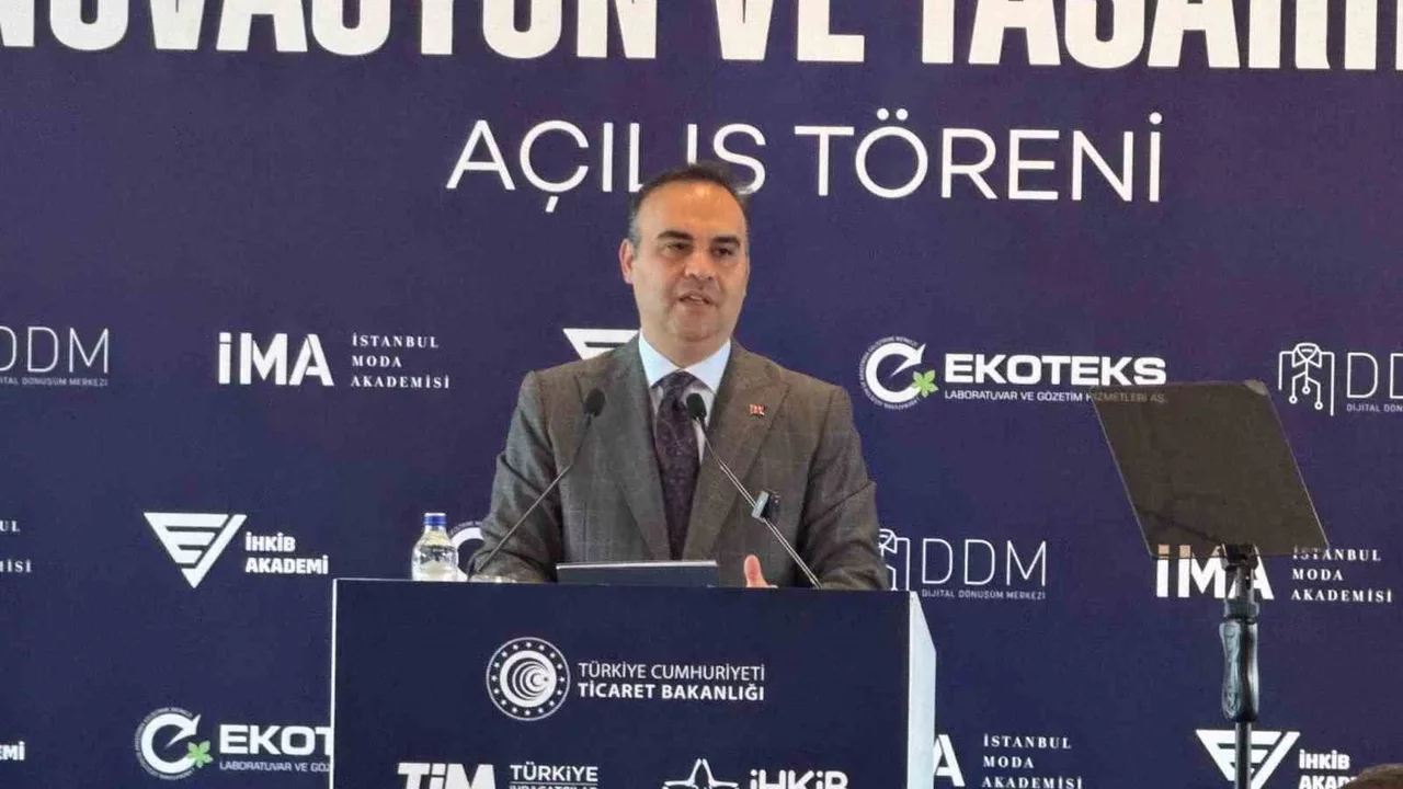 Bakan Kacır: Tekstil ve hazır giyime 10,8 milyar lira destek