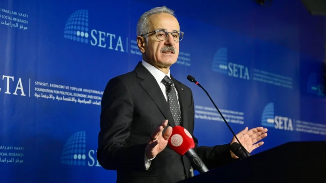 Türkiye ekonomisine 55 milyar dolarlık katkı hedefi! Bakan Uraloğlu açıkladı