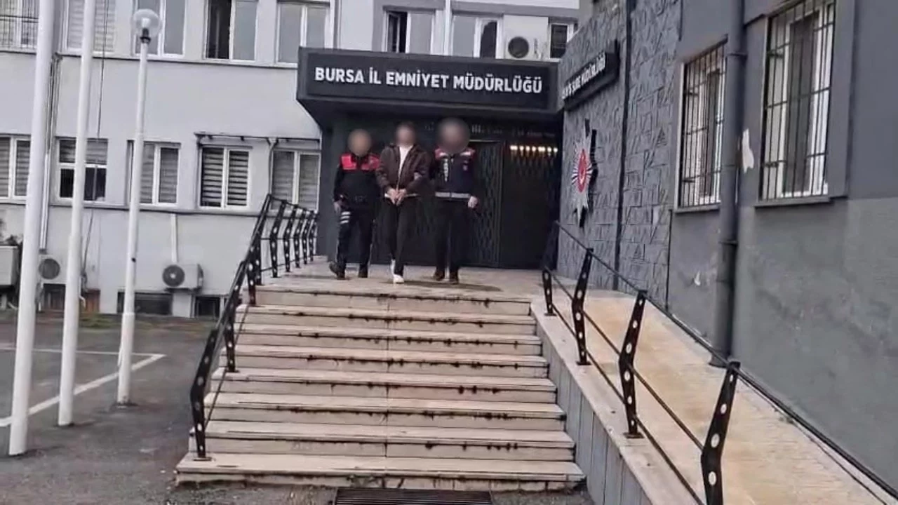 Bursa'da güzellik merkezi üzerinden dolandırıcılık iddiası! 305 senet ele geçirildi