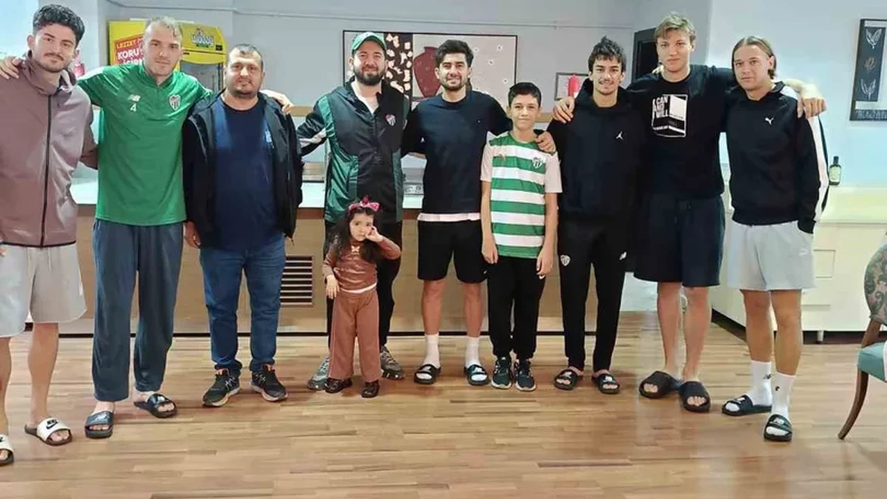 Bursaspor’a Karacabey’den 16 karpuzluk taraftar sürprizi