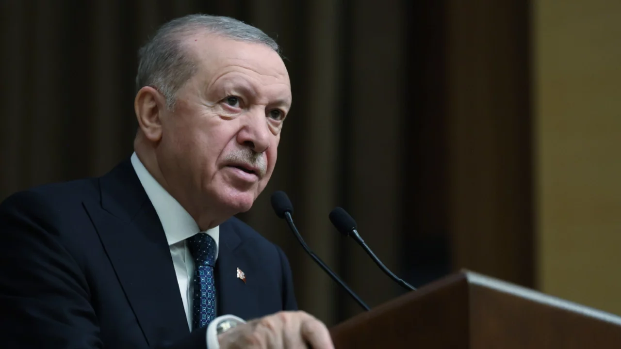 Cumhurbaşkanı Erdoğan'dan sert mesaj! "Bölgemizi kan deryasına çevirenlere boyun eğmeyeceğiz"