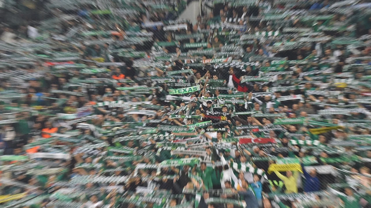 Bursaspor sahasında hata yapmadı! Pendikspor karşısında 2 gollü galibiyet