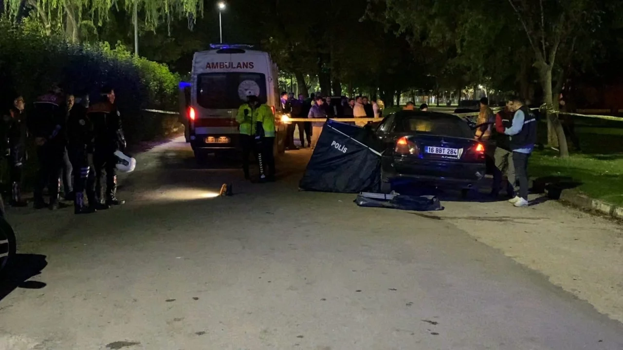 Bursa'da kahreden ölüm! 17 yaşındaki oğlunu kaybeden annenin feryatları yürekleri dağladı