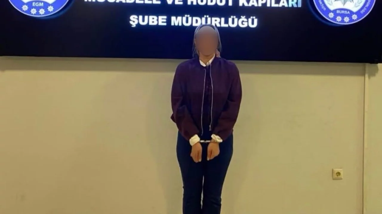 Bursa'da sahte avukat operasyonu! Dolandırıcılıktan aranan kadın yakalandı