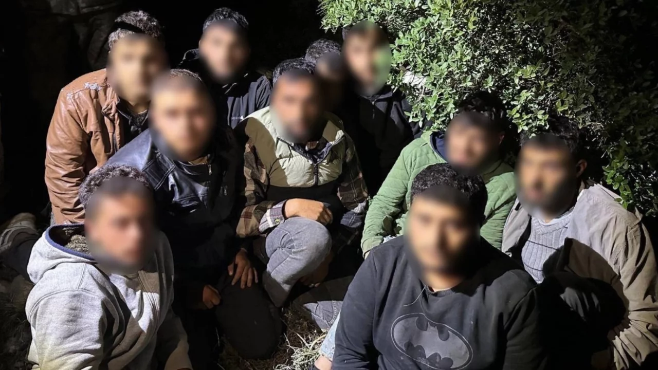 İHA destekli sınır operasyonu! Yasa dışı geçiş yapan 11 kişi yakalandı