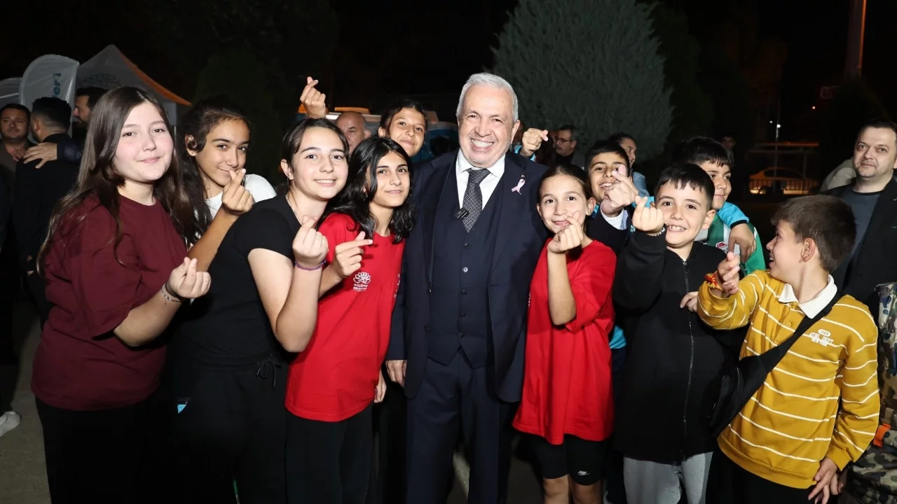 Başkan Şadi Özdemir Akçalar'da vatandaşlarla buluştu