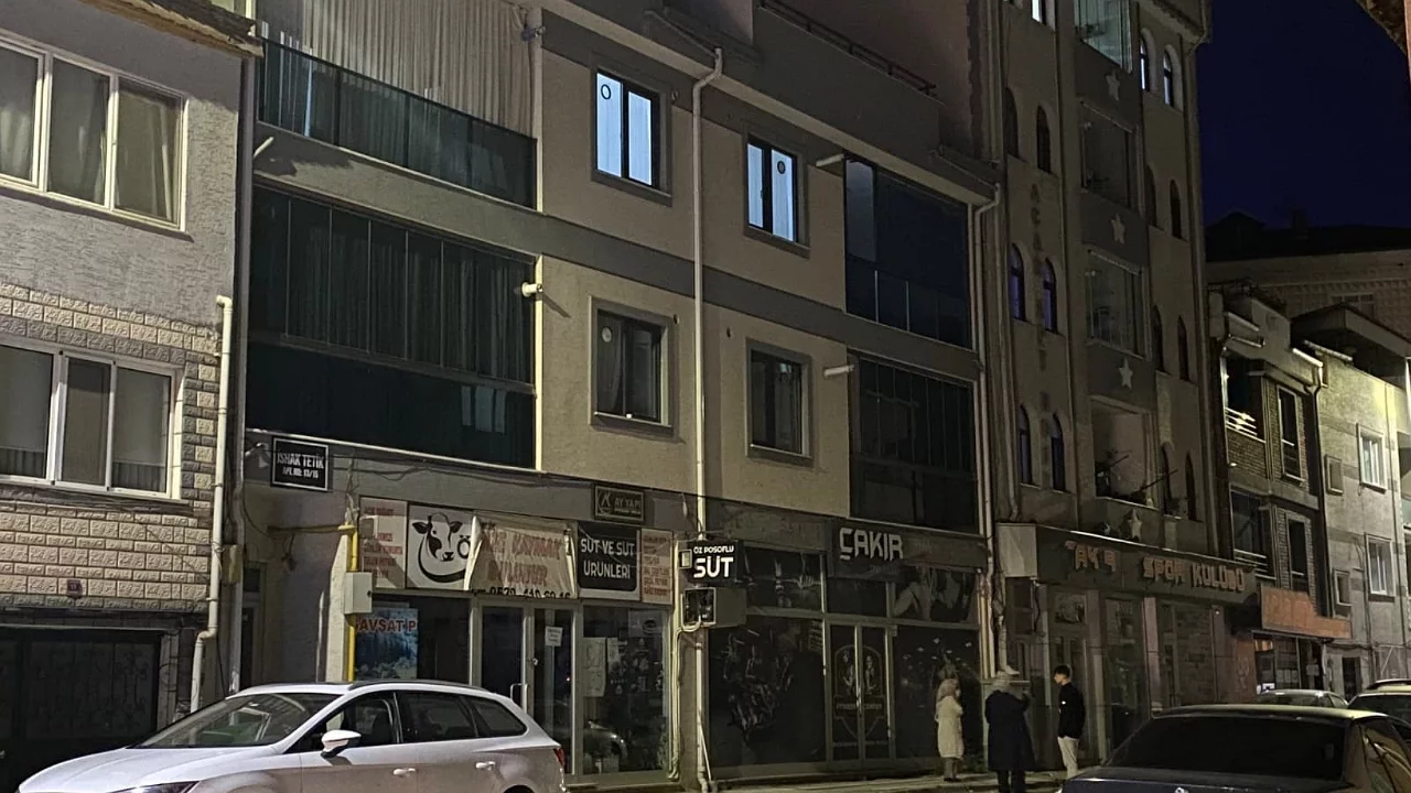 Bursa'da gece yarısı korkunç olay! Balkonundan düşen 15 yaşındaki çocuk ağır yaralandı!