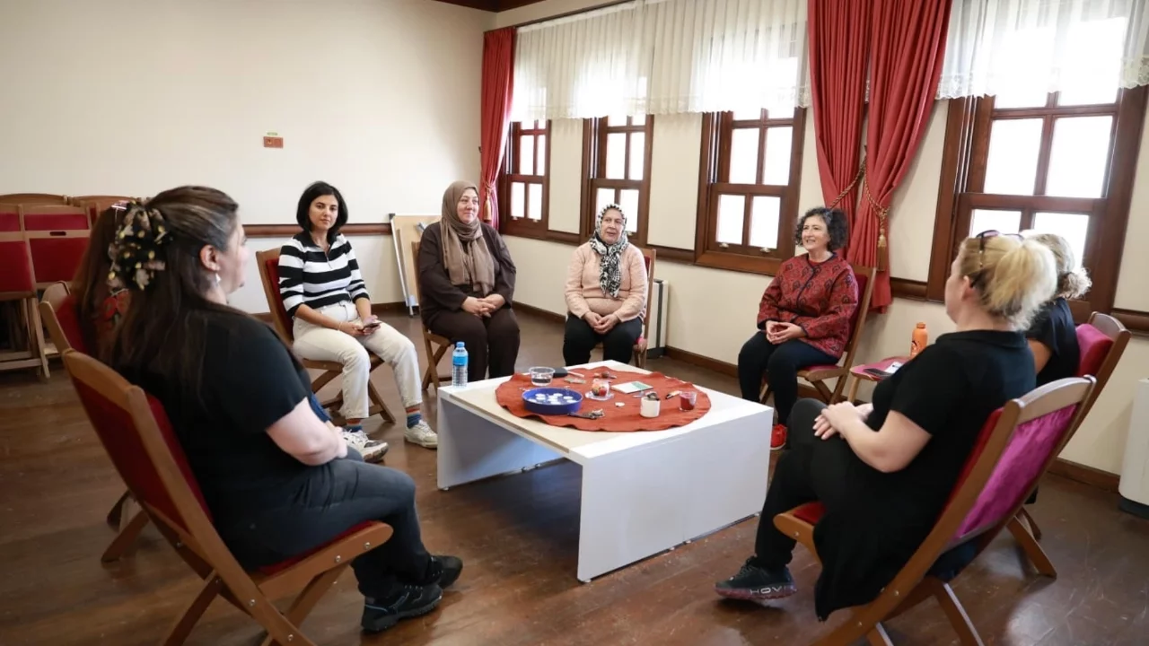 Osmangazi'de kadınlar paylaşarak iyileşti