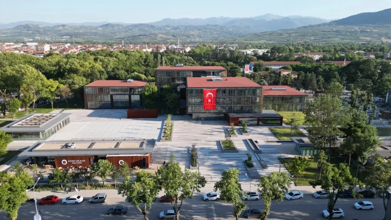 İnegöl Belediyesi'ne 2025 Sayıştay denetiminden olumlu görüş