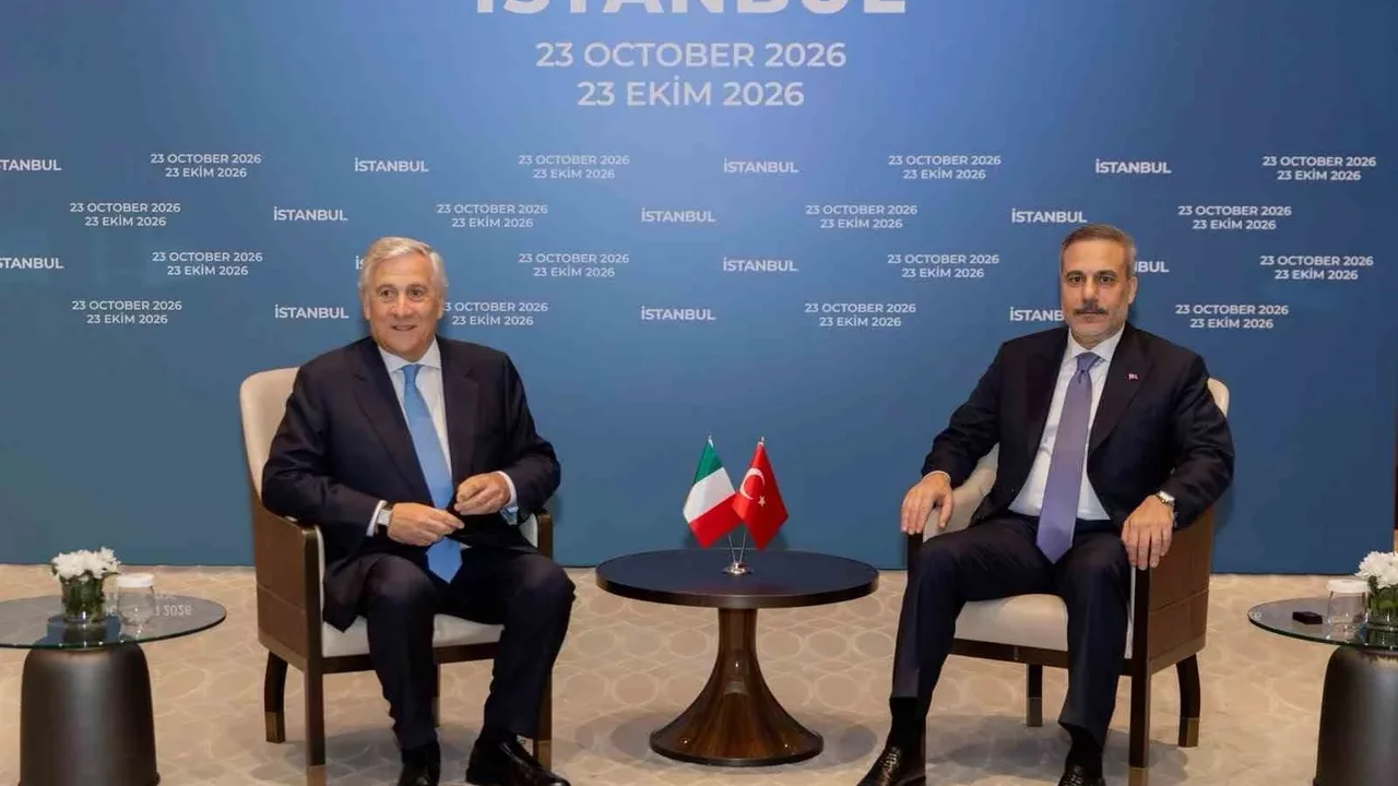 Hakan Fidan: Hürmüz Boğazı açılmalı, çözüm diyalogda