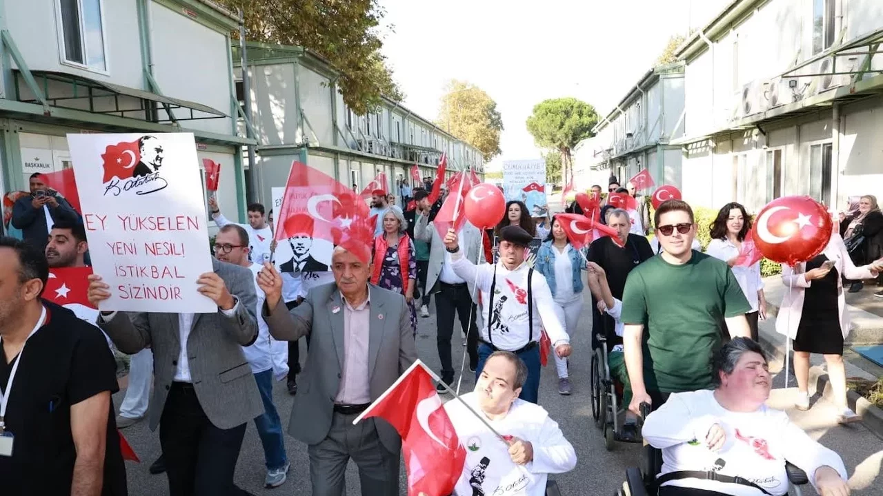 Osmangazi'de Cumhuriyet Bayramı, OBAM gösterileriyle kutlandı