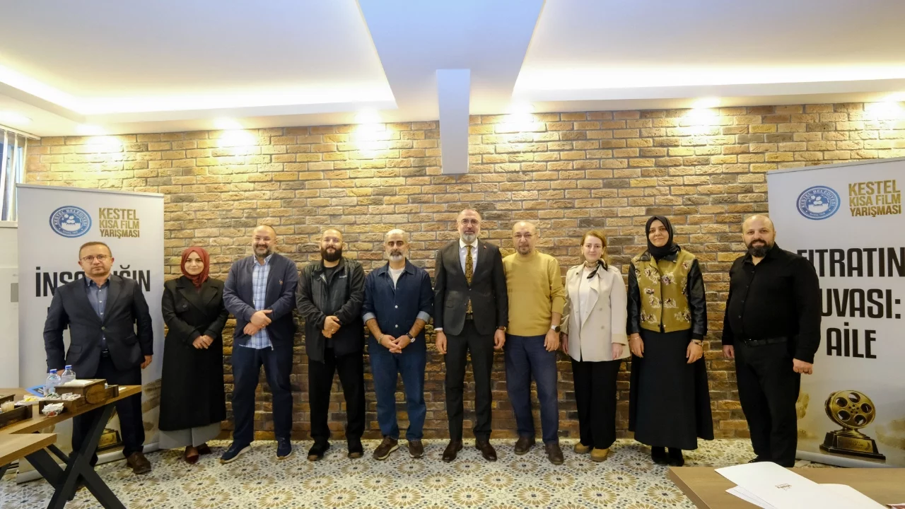 Kestel Belediyesi'nin Sinema Yolculuğu "Aile" Temasıyla Devam Ediyor