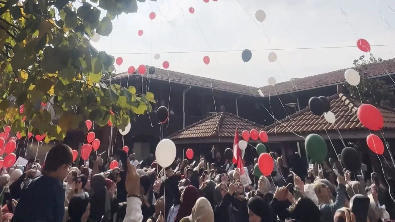 İnegöl'de minik öğrencilerin Bed-i Besmele heyecanı