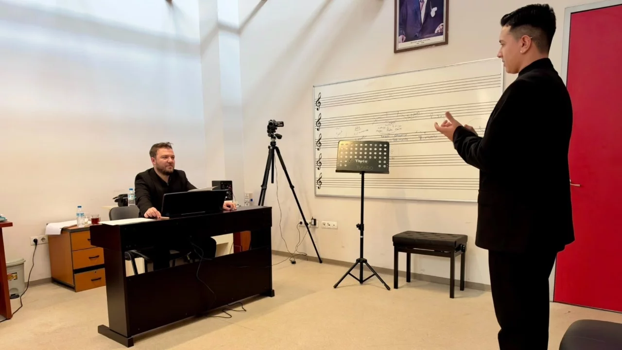 Bursa'da gençlerin sanat yolculuğu başlıyor