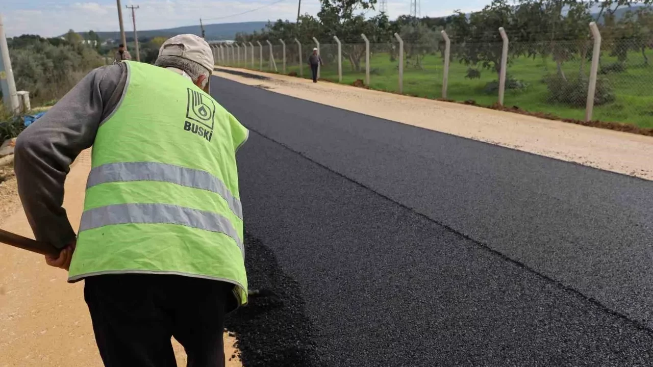 Bursa Çınarcık Su Projesi: Akçalar'da 1 kilometre asfalt