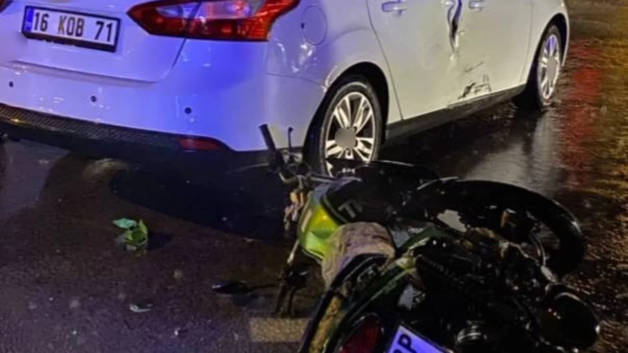 Bursa'da motosiklet kazası! İki kardeş hastaneye kaldırıldı