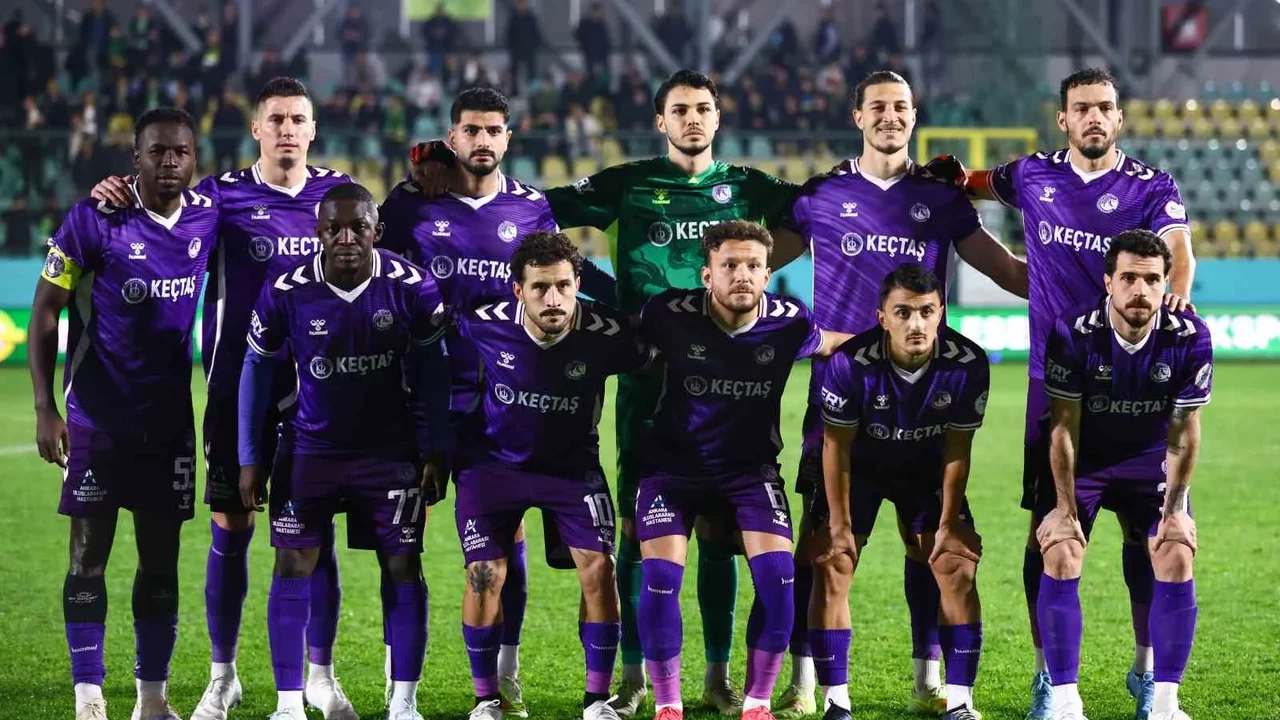 Esenler Erokspor, Ankara Keçiörengücü’nü 3-2 yendi